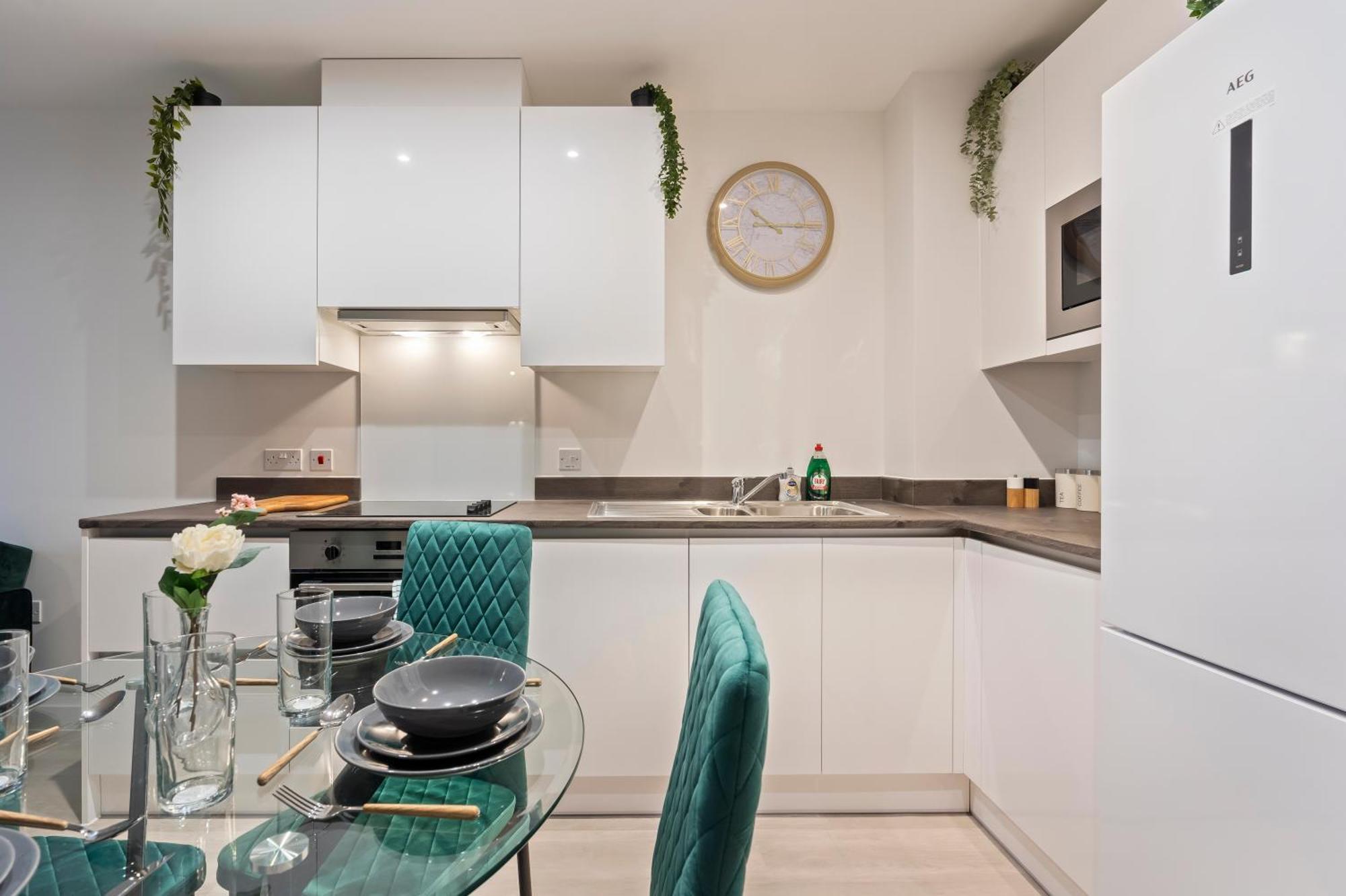 Apartment Evergreen Haven - 2br - Free Parking W High Speed Wifi *